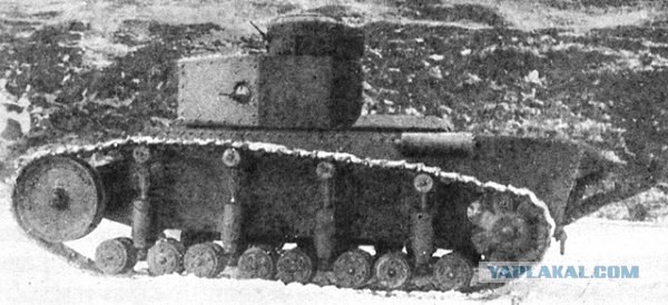 Первые танки, уже не трактор!