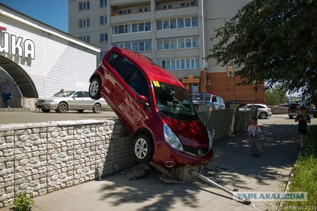 Оставила, называется, Bentley на автомойке...