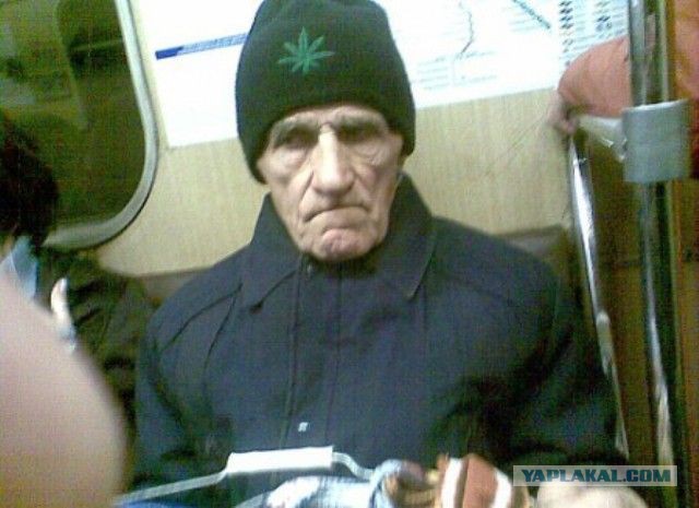 А вот вам: Как влияет алкоголь на мозг.