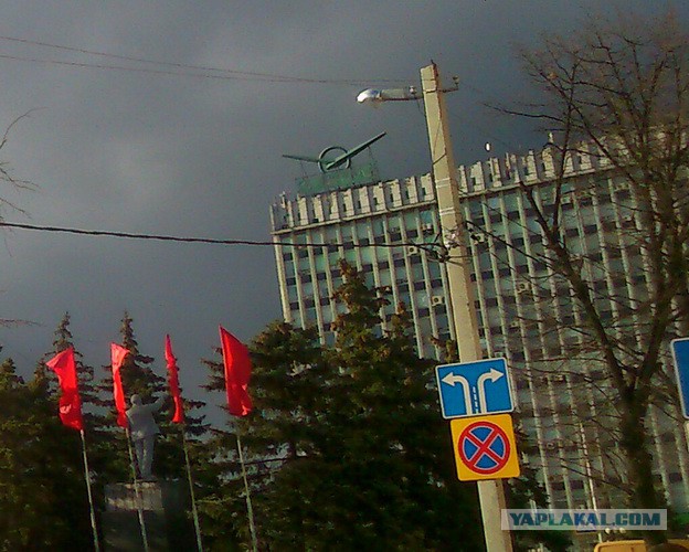 Купить УАЗ, остаться в живых, доехать до дома!