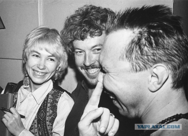 Живой рок: певица Джоанна Стингрей опубликовала неизвестные фото ленинградских музыкантов