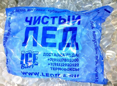 Умеет шнурки завязывать