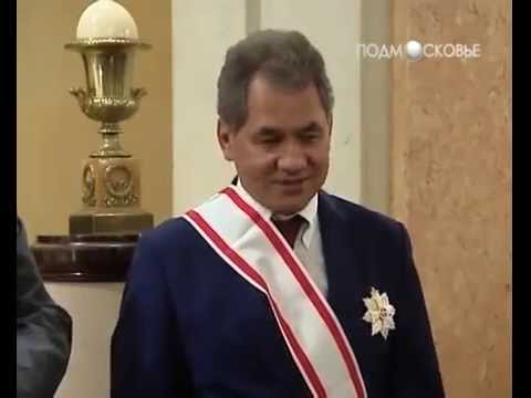 Алиса, почему в паспорте ФИО написаны заглавными буквами?