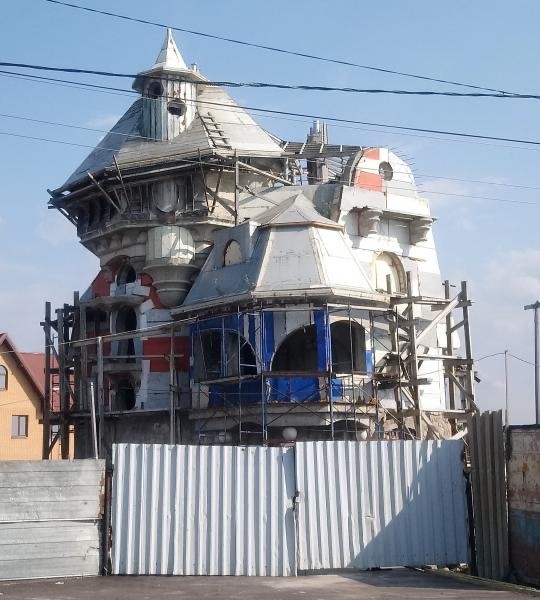 Супер строитель Петя!