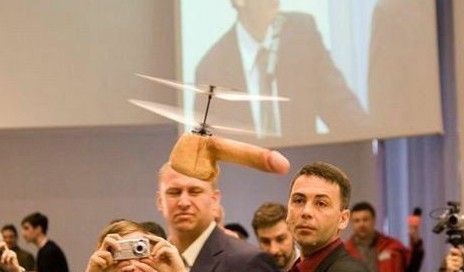 Кровавый пастор приуныл.