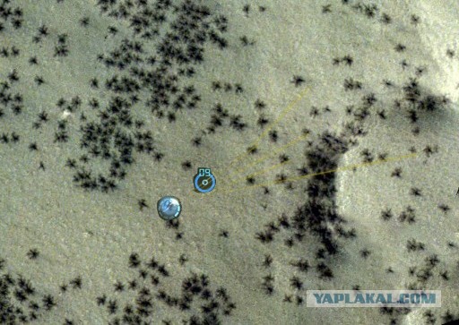 Зонд ESA сфотографировал на Марсе гигантских «пауков»