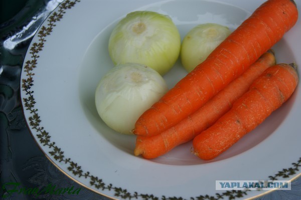 Холодец, С говядиной, свининой и курицей