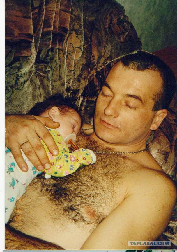 12 знаменитых отцов, которые без ума от своих детей