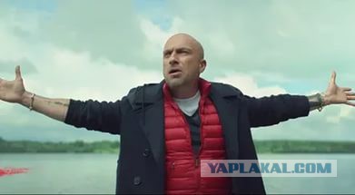Девушка переборщила с ботексом и силиконом
