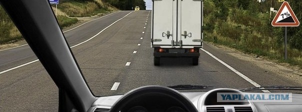 Под Пермью автомобилист выехал на встречку и устроил смертельное ДТП