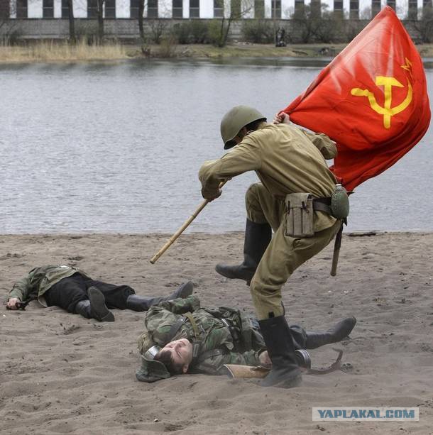 Танк в Луганске