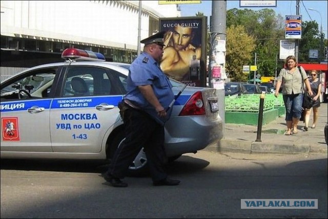 Фотографии из Instagram российской полиции
