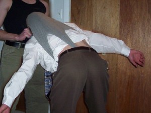 Натяни трусы повыше или новый "модный тренд" Wedgie