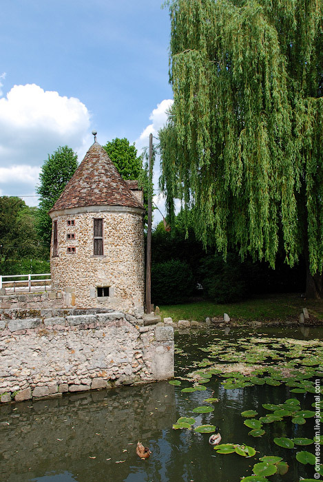 Нетуристическая деревня Шодон