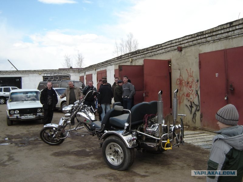 Трайк мопед альфа задний привод. Делаем трицикл. Дрифт трайк кастом. Самодельный трицикл. Трицикл из скутера.