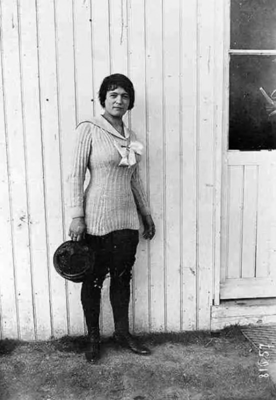 50 клиентов в день, позорные болезни и побои. Как падшая женщина стала национальной героиней Франции