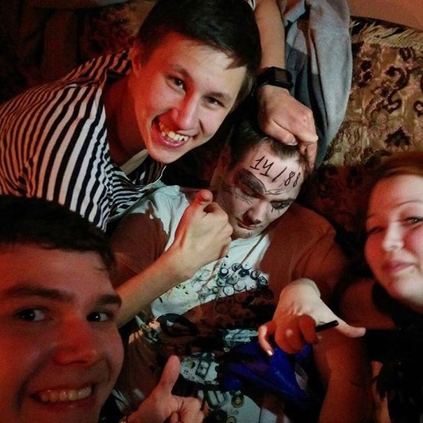 Ужасы и приколы из соцсетей 18+