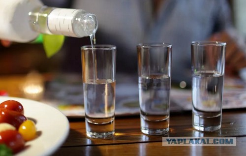 «Три семёрки» и не только: что выпивали в СССР