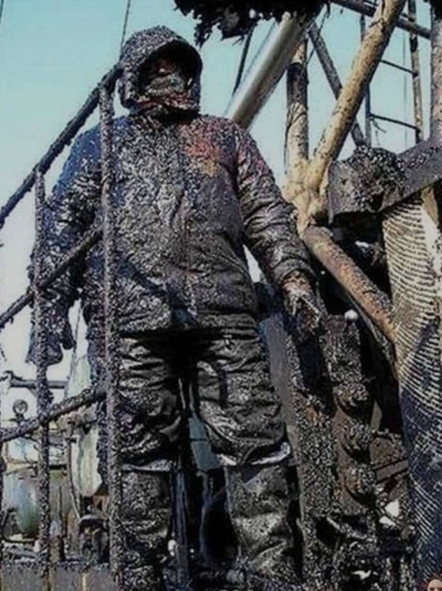 Помни, товарищ нефтяник, ради кого всё это⁠⁠