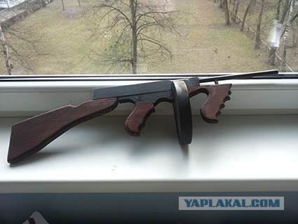 Ребенок захотел автомат