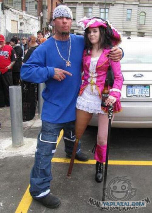 Сильная девушка Эмбер Стэйс