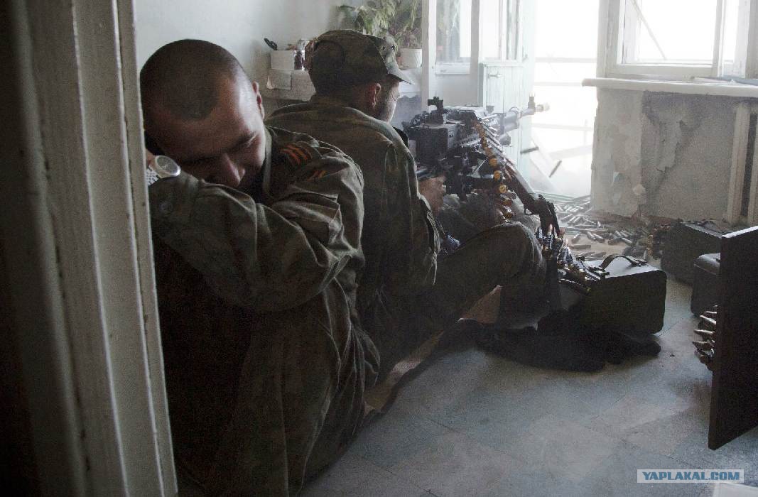 Бои в донецком аэропорту