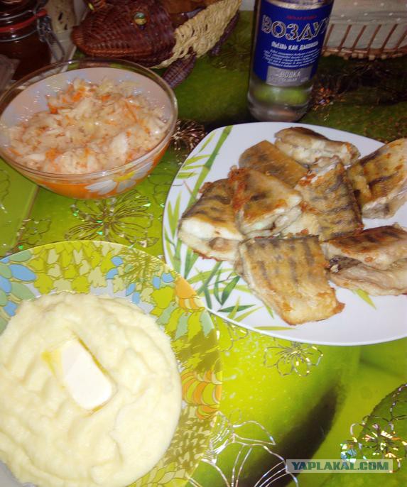 Фуршетный закусочный стол