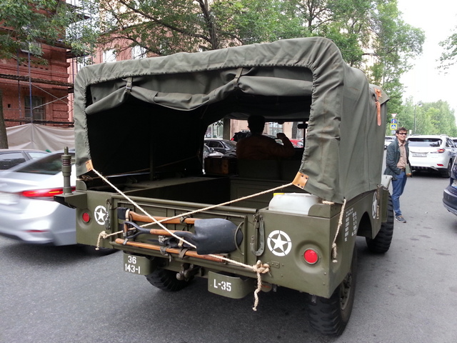 Держитесь, внедорожники. Dodge WC-51
