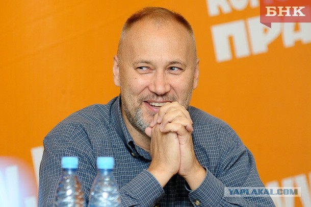 Власти Вуктыла наказали руководство школы за участие в конкурсе на худший туалет!