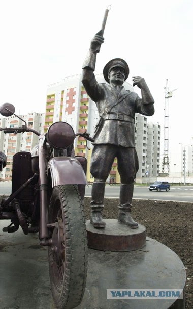 Прикольные памятники (12 шт)