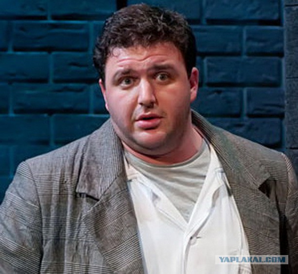 Без лифчика