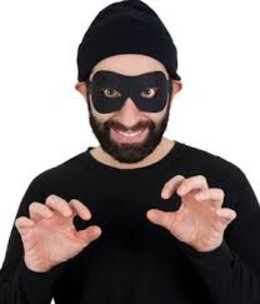 "Хотел сумку отобрать..."