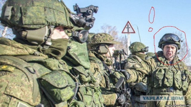 В Ливию переброшены российские военные, в том числе элитные десантные подразделения