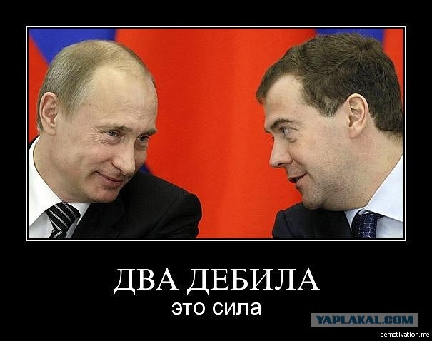 Жителей британского города держит в страхе клоун