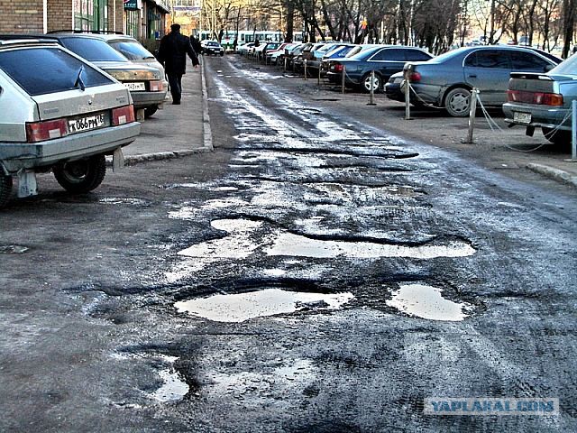 Mercedes-Benz и курочка