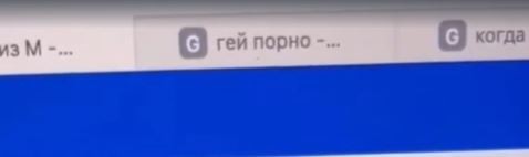 Девушка 5 лет ведёт таблицу с рейтингом своих ухажёров.