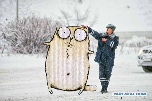 Фотожаба: полицейский в снегу