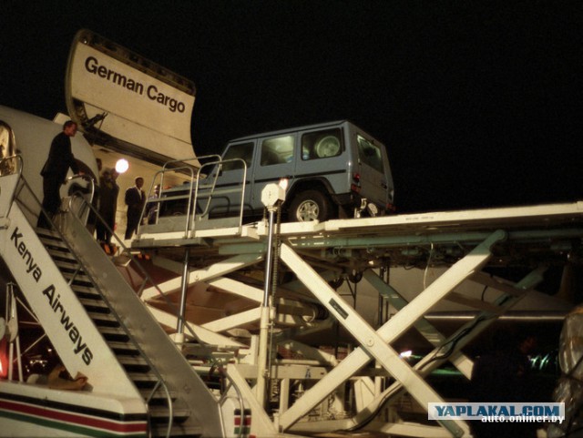 Немец проехал на Gelandewagen весь мир.