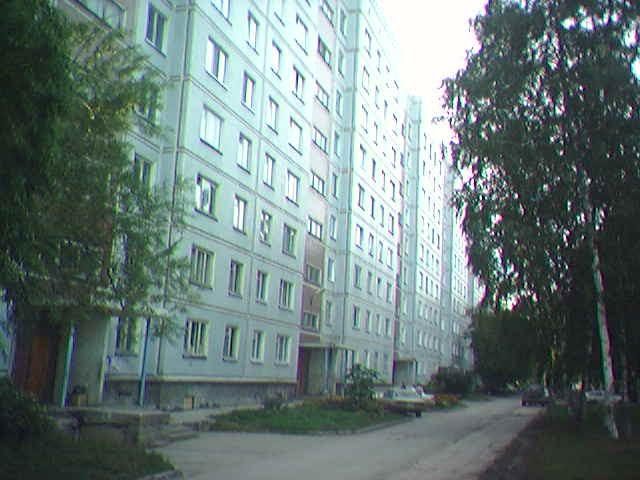 Водитель Крузера охотися за пенсионеркой