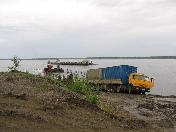 Поход по реке Колыма на самодельном плоту