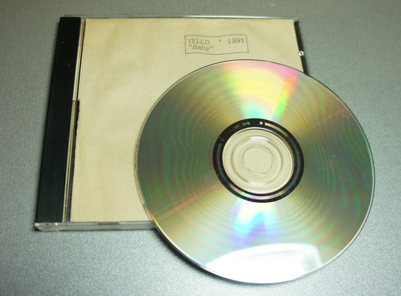 First cd. Компакт диск 1979 Филипс. CD компакт диск Supermax. . 2 CD.2006. Компакт – диск, Compact Disc (CD). Compact Disc (CD) 1982.