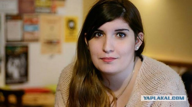 Изнасилованная "беженцами" ультралевая немка извинилась перед насильниками