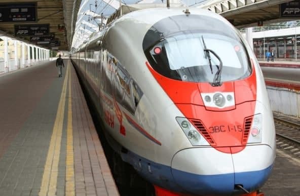 Москву и Петербург соединит новая высокоскоростная железная дорога