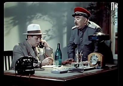 "Мне угрожают! Вызывай!"
