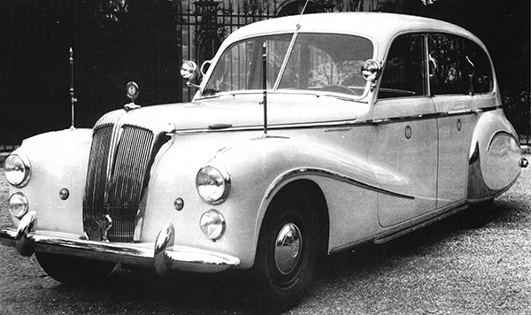 1954 Daimler DK400 'Stardust'. Автопятница №57