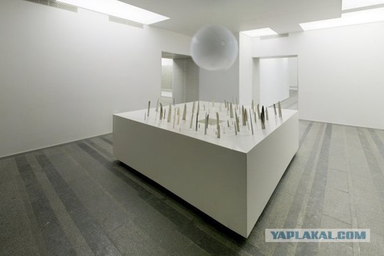 Requiem By Damien Hirst (жесть 20 фот)