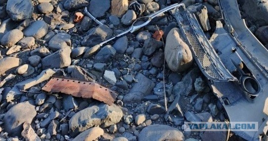Была б трезвая - разбилась бы: В Норильске пьяная 39-летняя дама угнала автомобиль знакомого и улетела с обрыва.