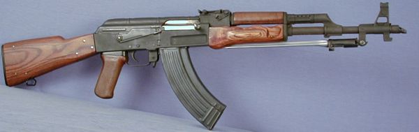 На острие ножа