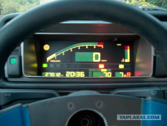 Невероятные автомобильные панели приборов