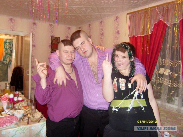 Веселые фотокарточки из крайне асоциальных сетей